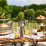 Schloss Und Gut Hotel Liebenberg