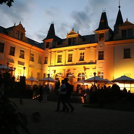Schloss Und Gut 4* Liebenberg