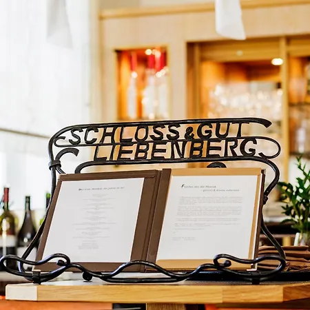 Hotell Schloss Und Gut 4*