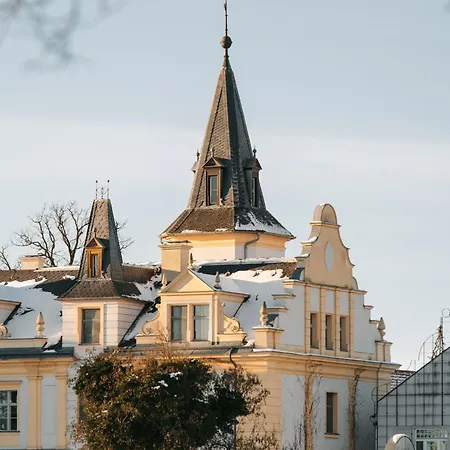 Schloss Und Gut Hotel