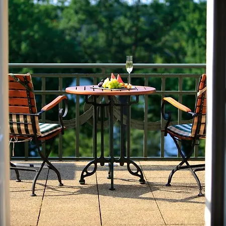 Schloss Und Gut Hotell 4*