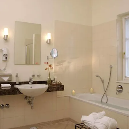 Hotell Schloss Und Gut