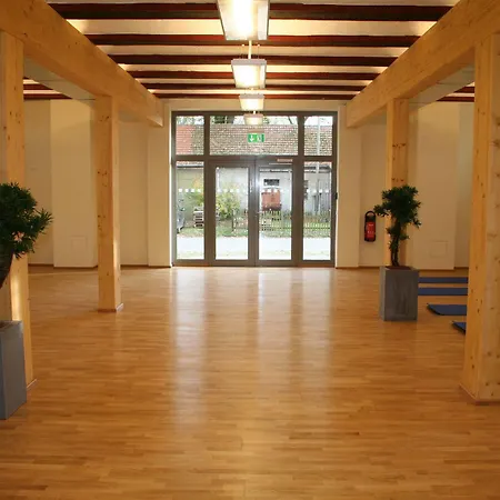 Schloss Und Gut Hotell Liebenberg