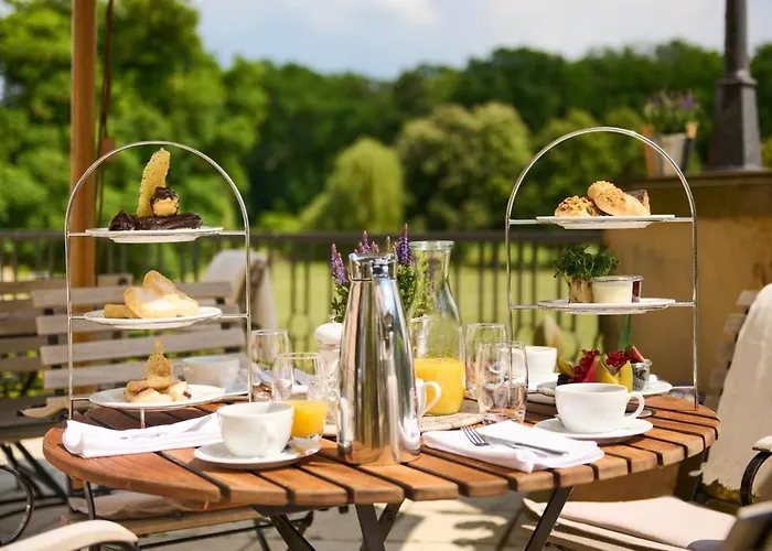 Schloss Und Gut فندق Liebenberg