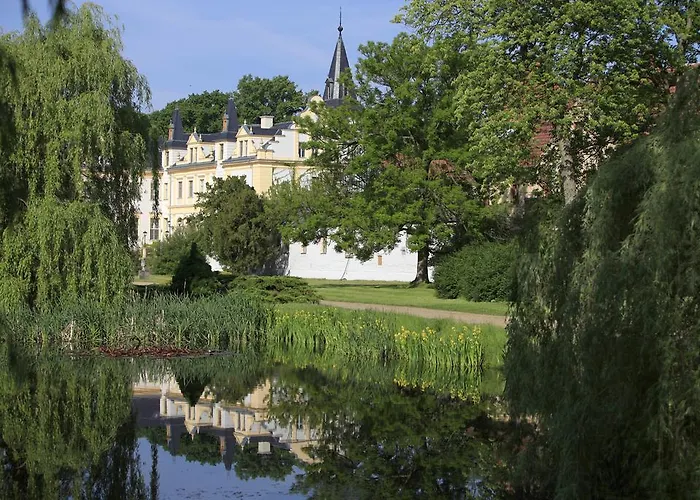 Schloss Und Gut 4* Liebenberg