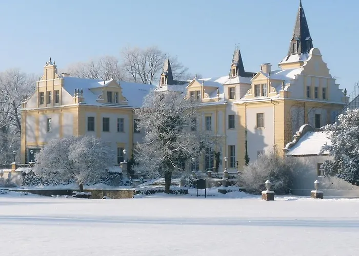 Schloss Und Gut Szálloda Liebenberg