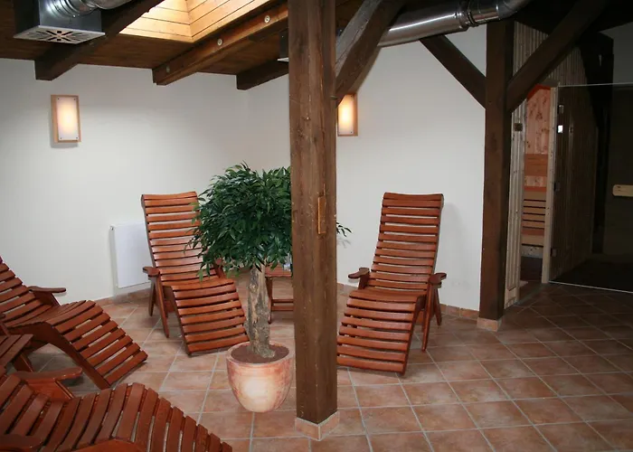 Schloss Und Gut فندق 4*