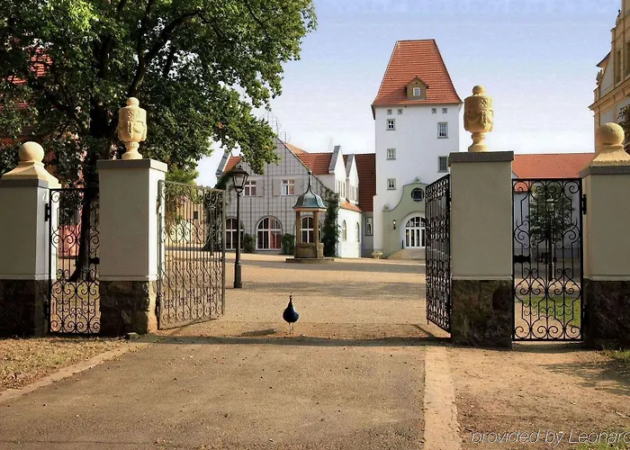 Schloss Und Gut Szálloda Liebenberg
